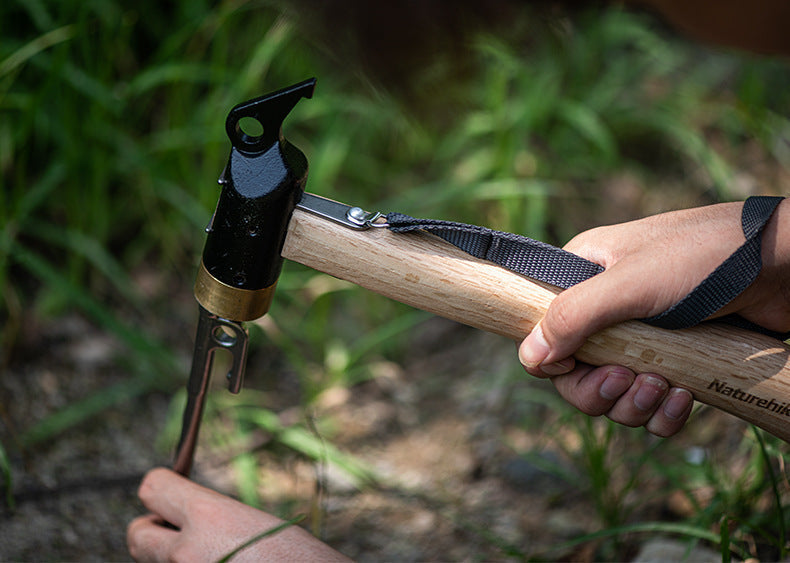 Naturehike Camping hammer with solid wood handle (2026)