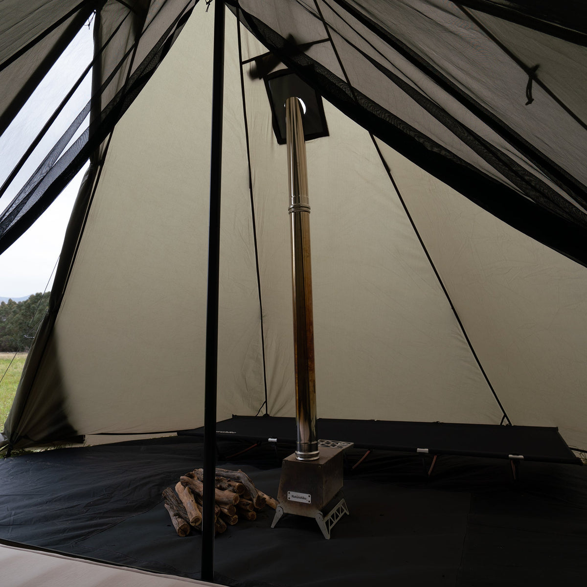 Ranch Fire™ 6-Person Octagonal Hot Tent