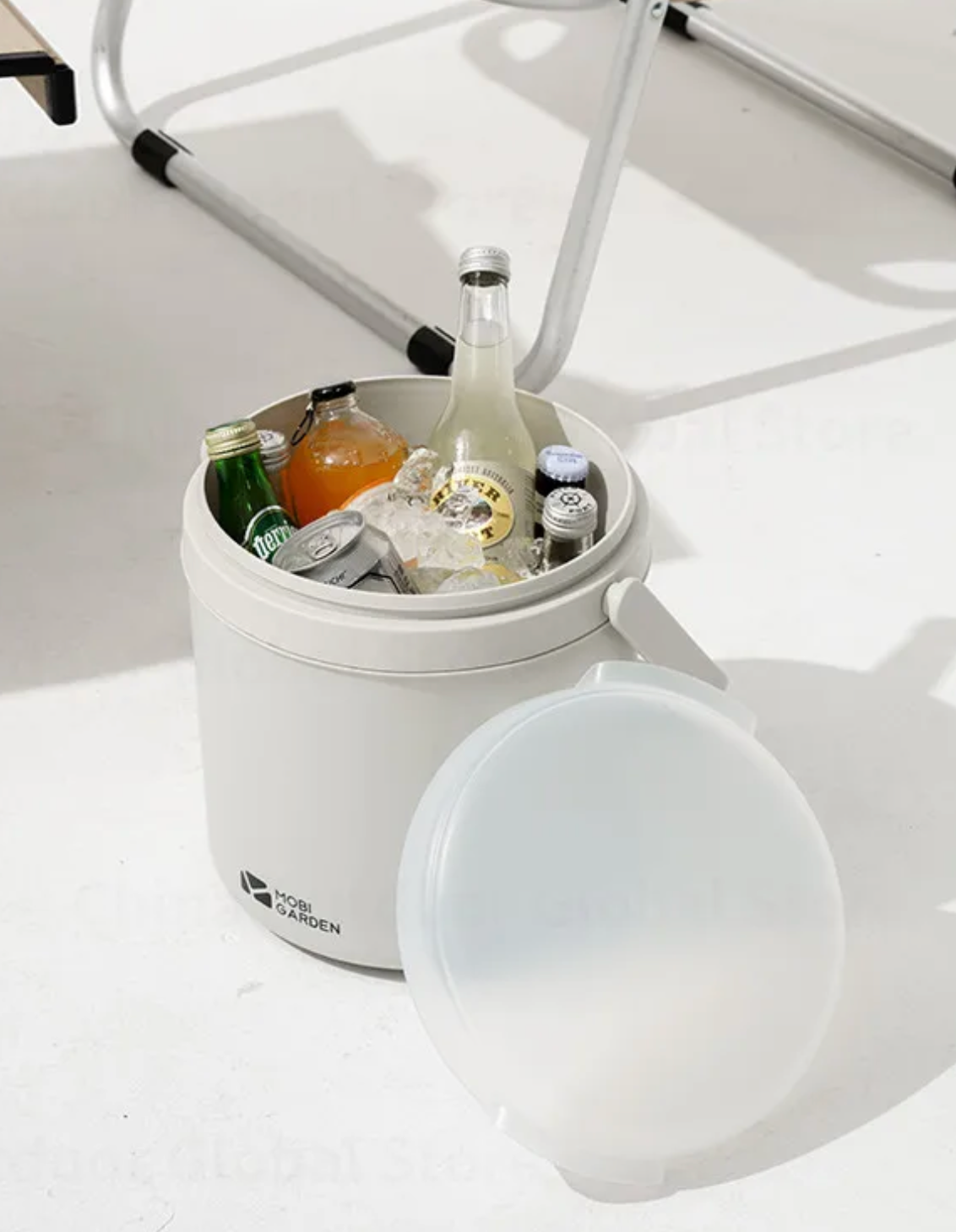 Mobi Garden 8.5 L Lightweight Cooler
