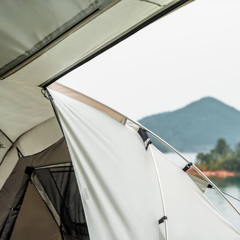 (Rental) MOBI GARDEN Aristocratic 4 Multi-room Tent