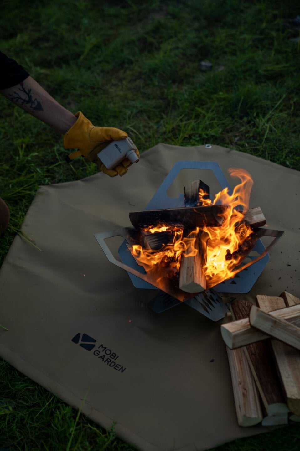 MOBI GARDEN Fireproof Mat
