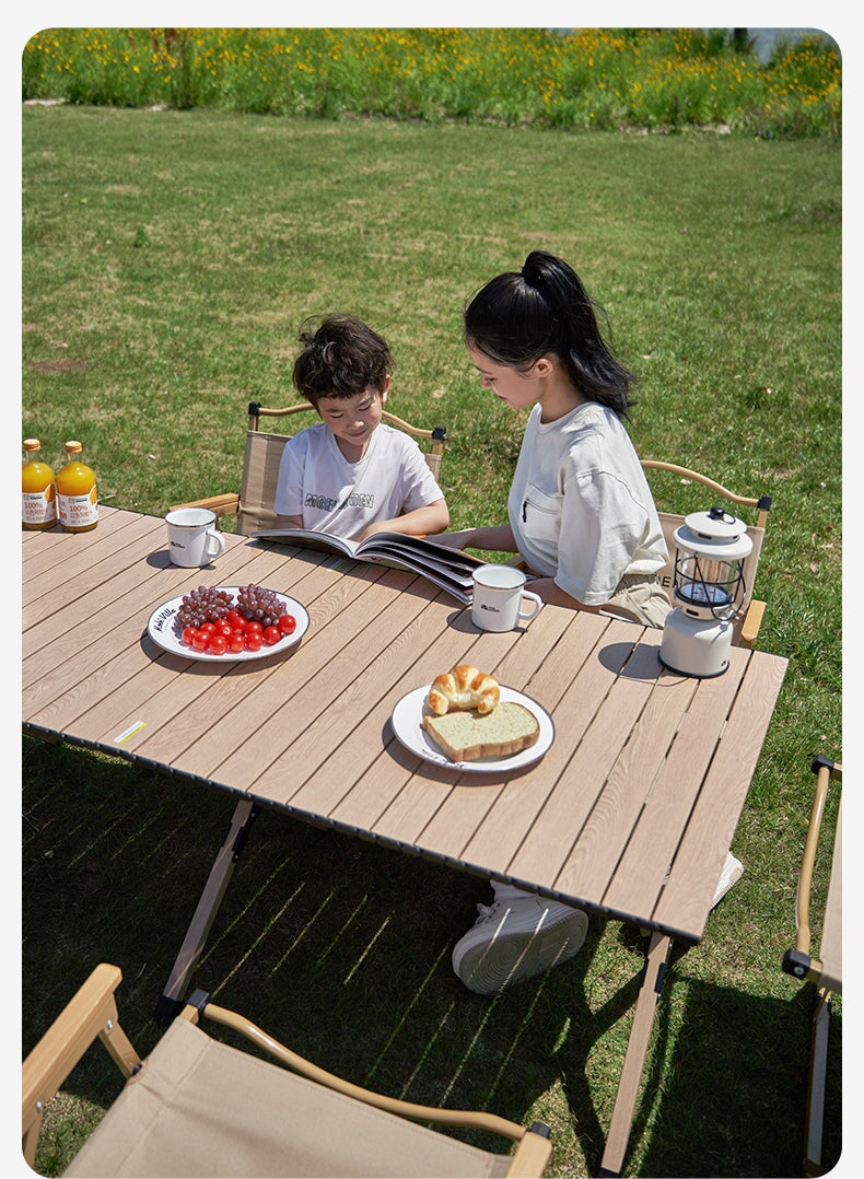Folding Egg Roll Table