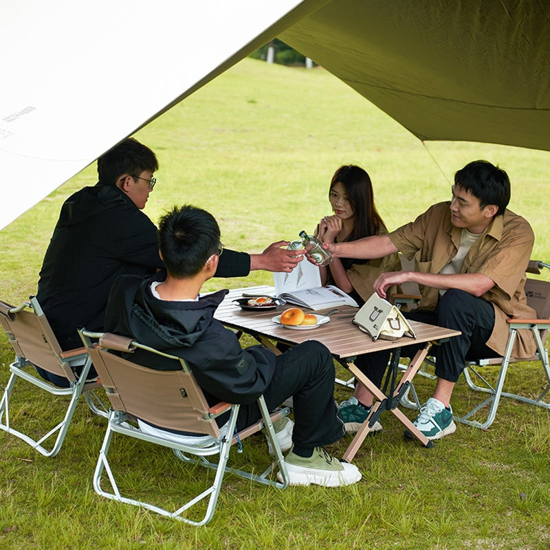 Folding Egg Roll Table